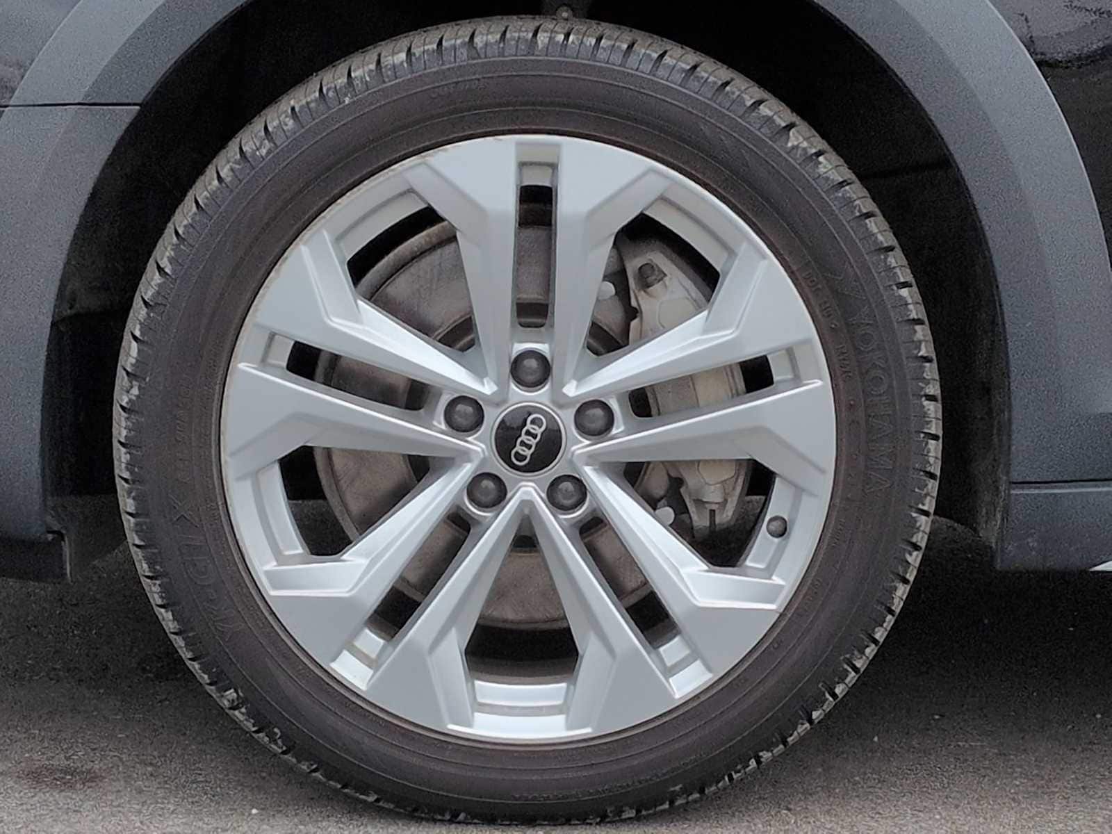 Thumbnail: 2022 Audi A4 - 13