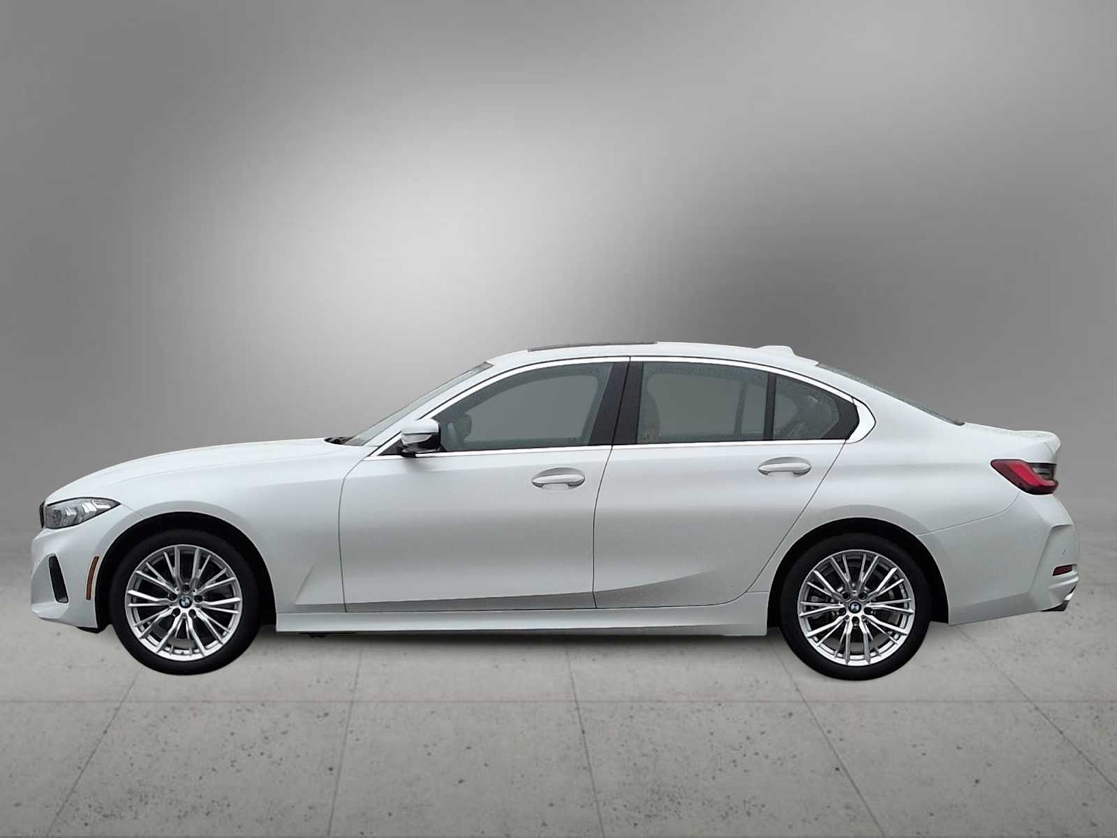 Thumbnail: 2024 BMW 3 Series - 5