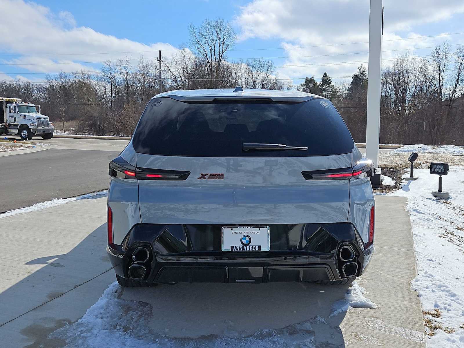 Thumbnail: 2026 BMW XM - 13