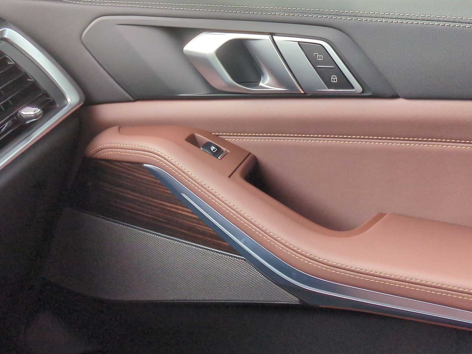 Thumbnail: 2026 BMW X5 - 38