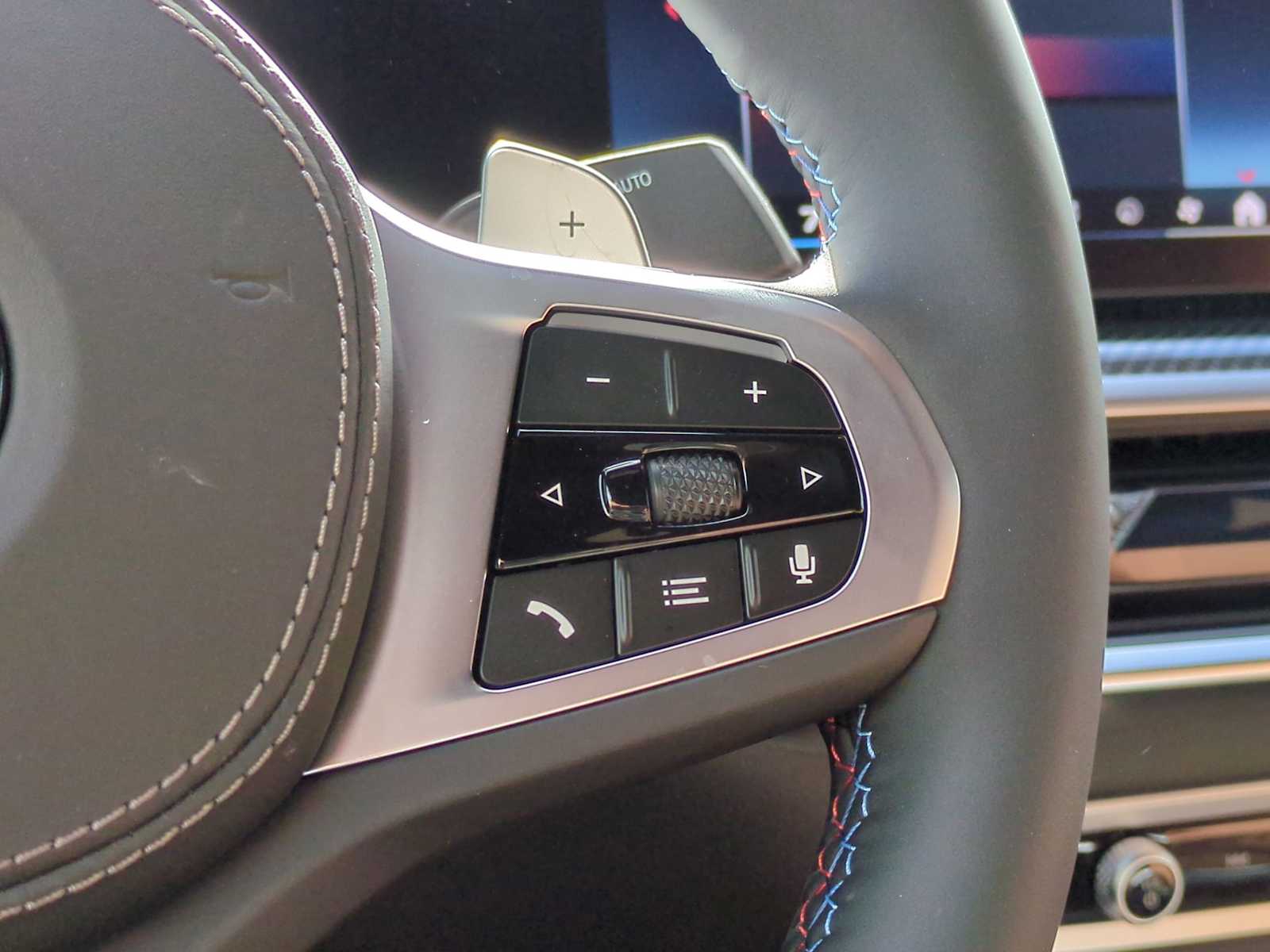 Thumbnail: 2026 BMW X6 - 26