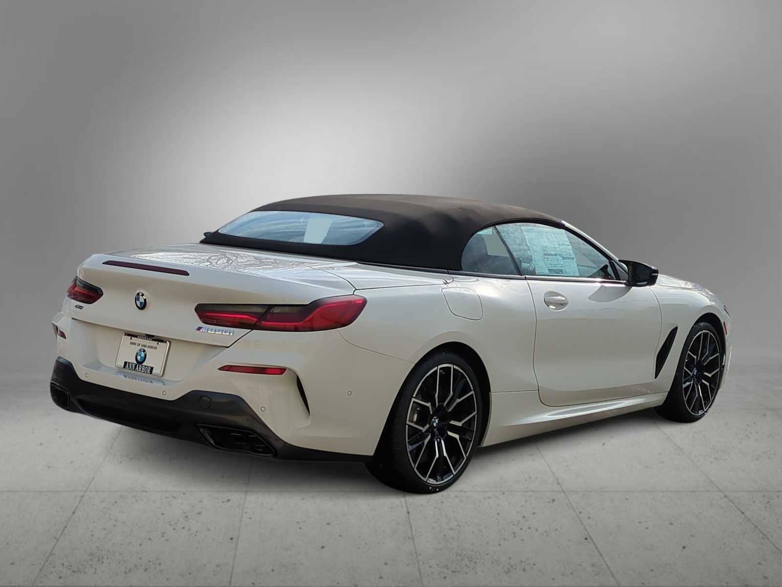 Thumbnail: 2026 BMW 8 Series - 8