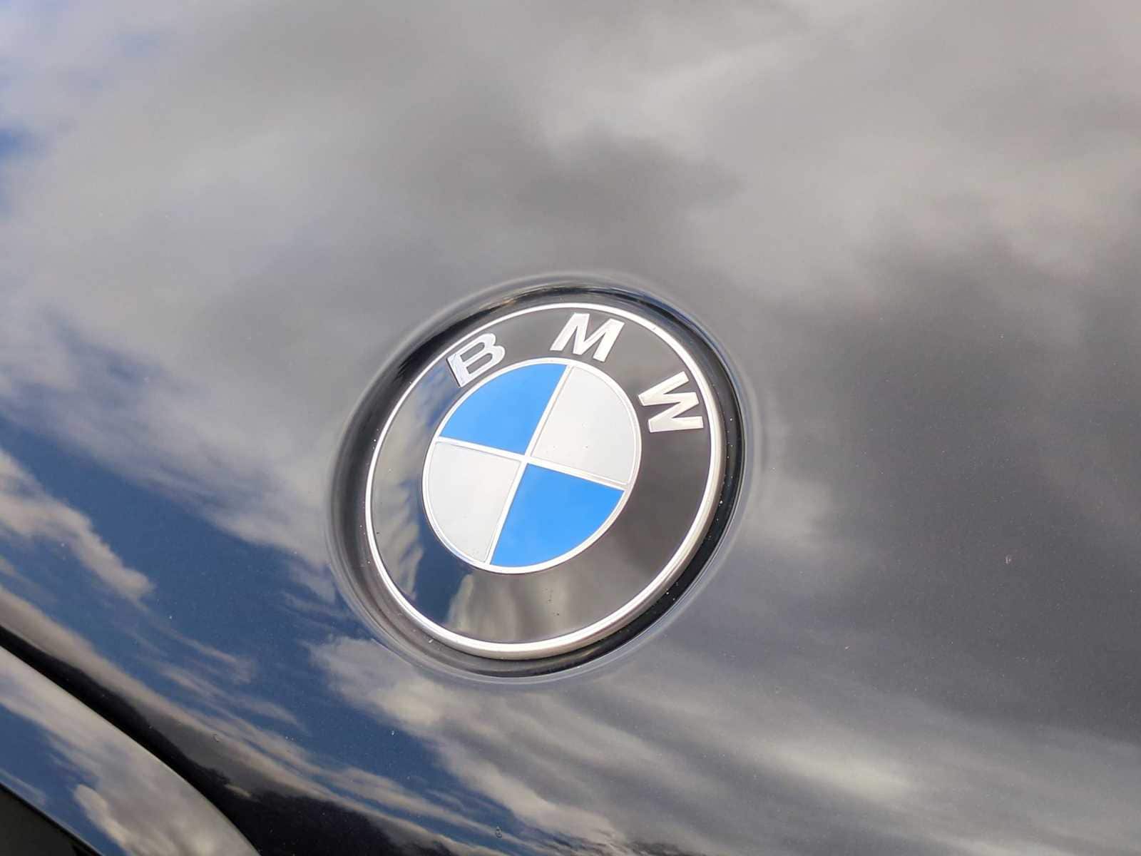 Thumbnail: 2023 BMW X6 - 12