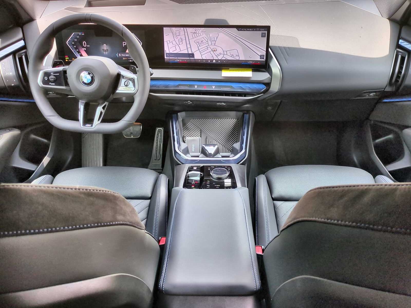 Thumbnail: 2025 BMW X3 - 16