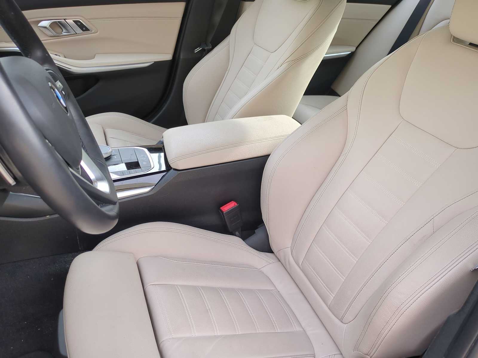 Thumbnail: 2019 BMW 3 Series - 16