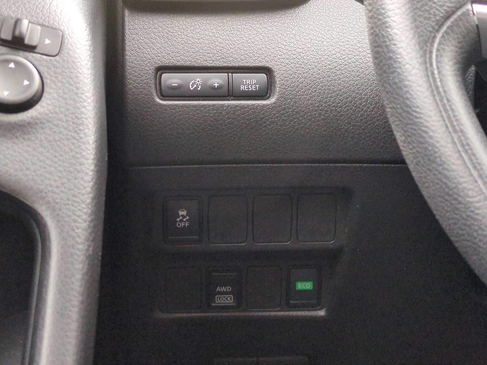 Thumbnail: 2019 Nissan Rogue Sport - 35