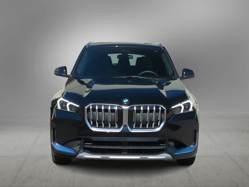 2025 BMW X1 xDrive28i 3
