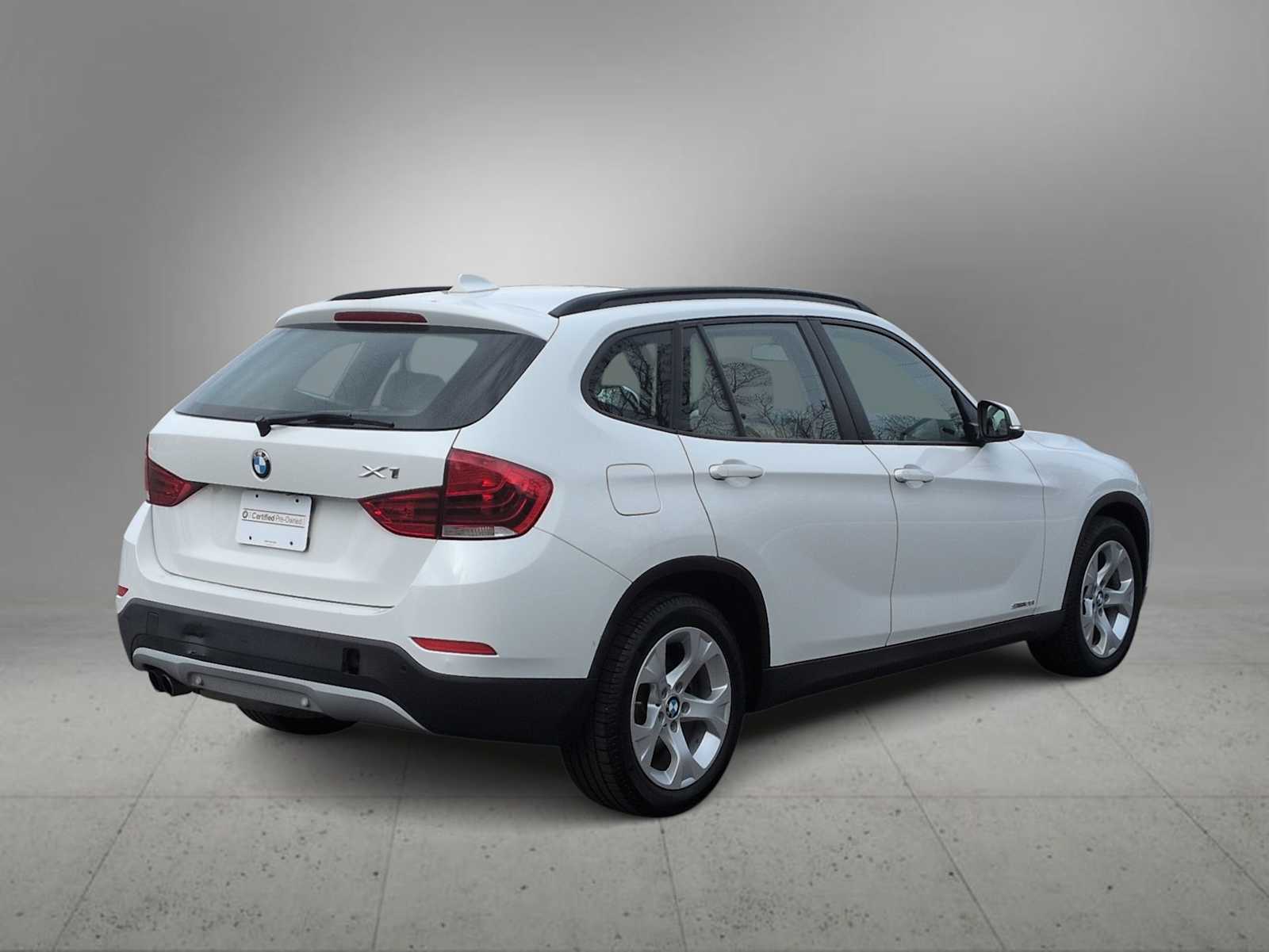Thumbnail: 2013 BMW X1 - 8