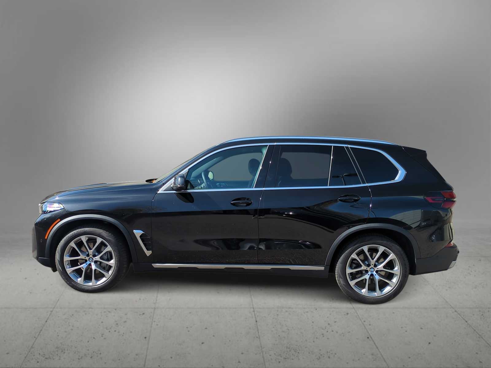 Thumbnail: 2024 BMW X5 - 5
