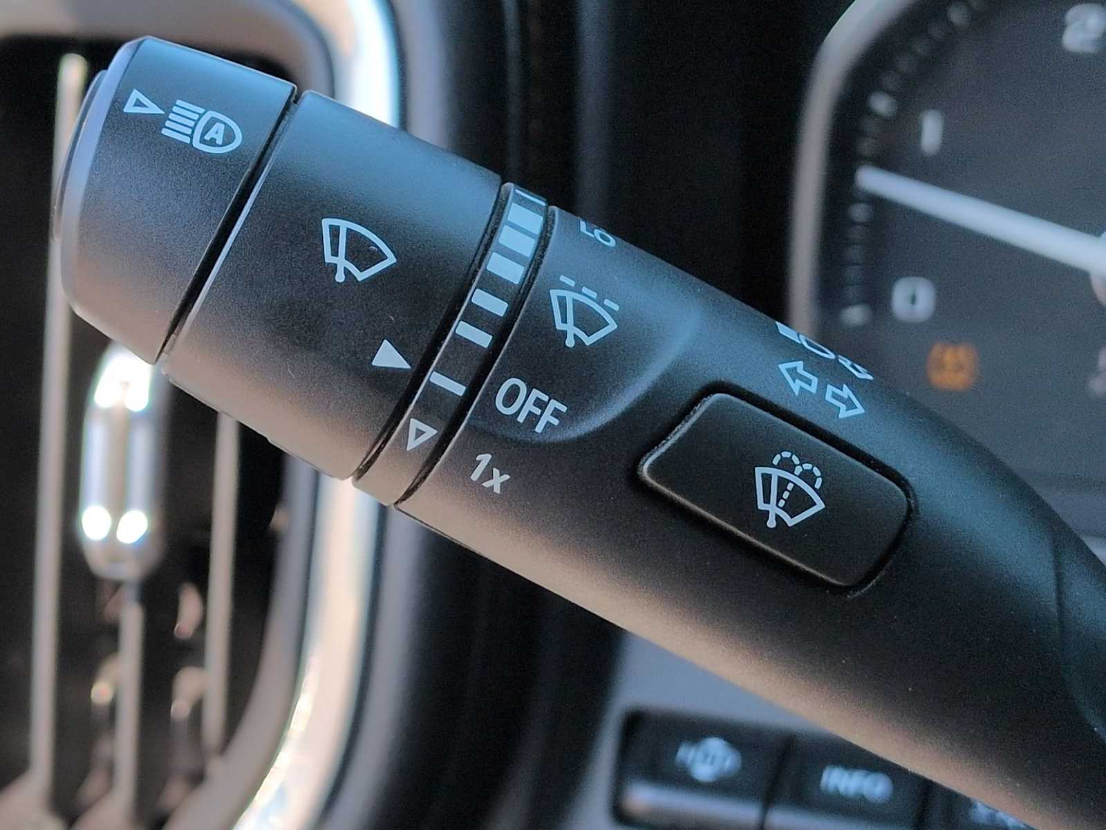 Thumbnail: 2020 GMC Sierra 2500 - 29