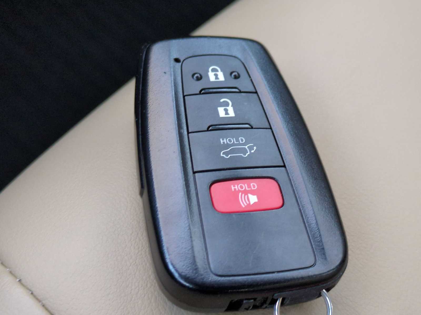 Thumbnail: 2023 Toyota RAV4 - 36