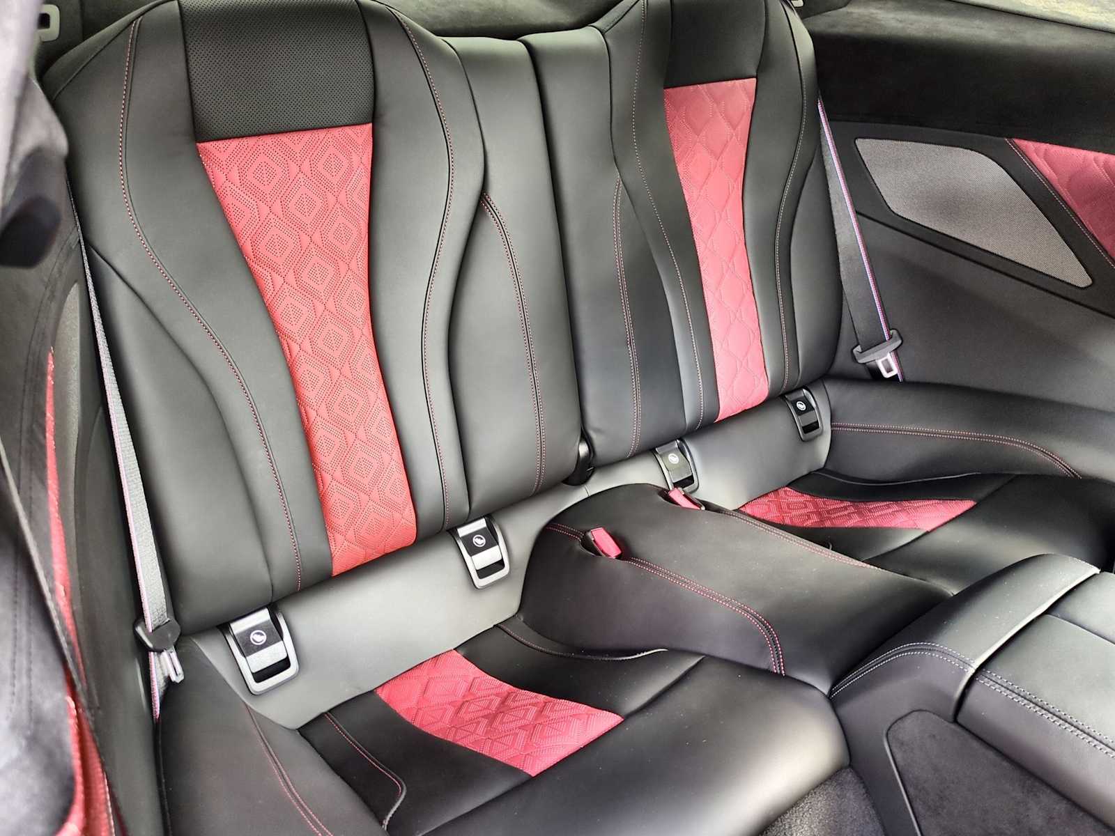 Thumbnail: 2025 BMW M8 - 18