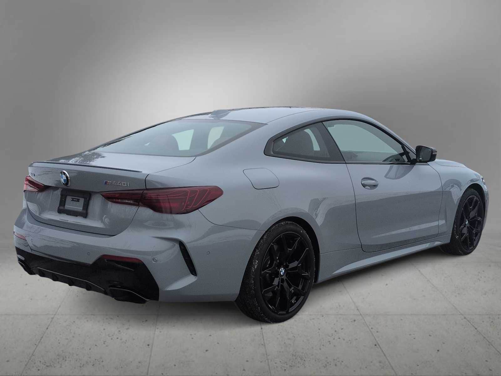 Thumbnail: 2026 BMW 4 Series - 8
