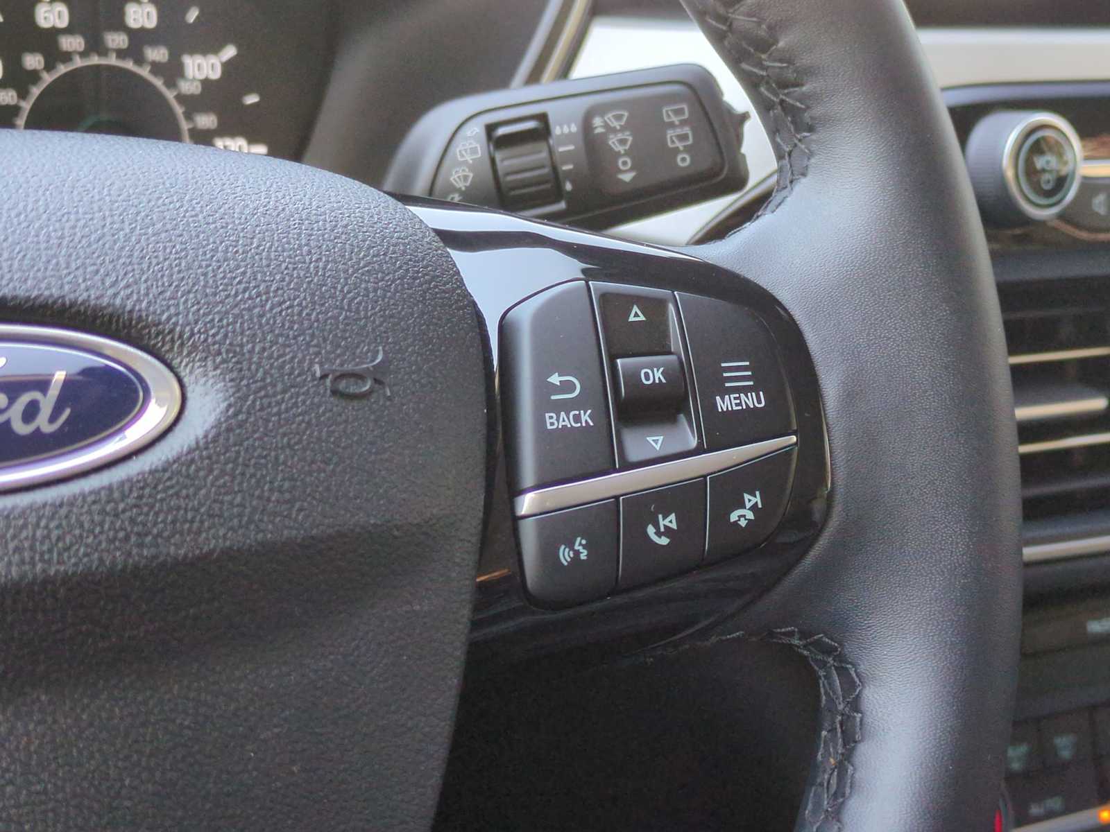 Thumbnail: 2022 Ford Escape - 26