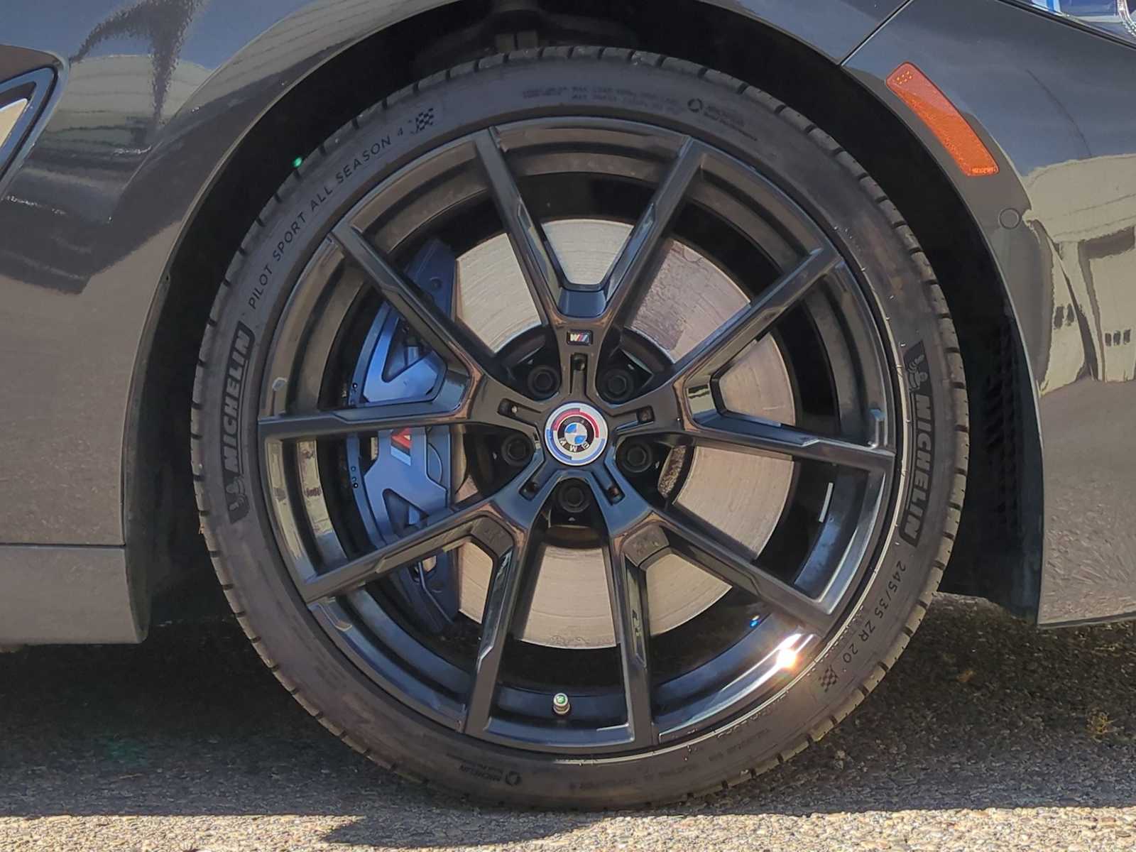 Thumbnail: 2023 BMW 8 Series - 14