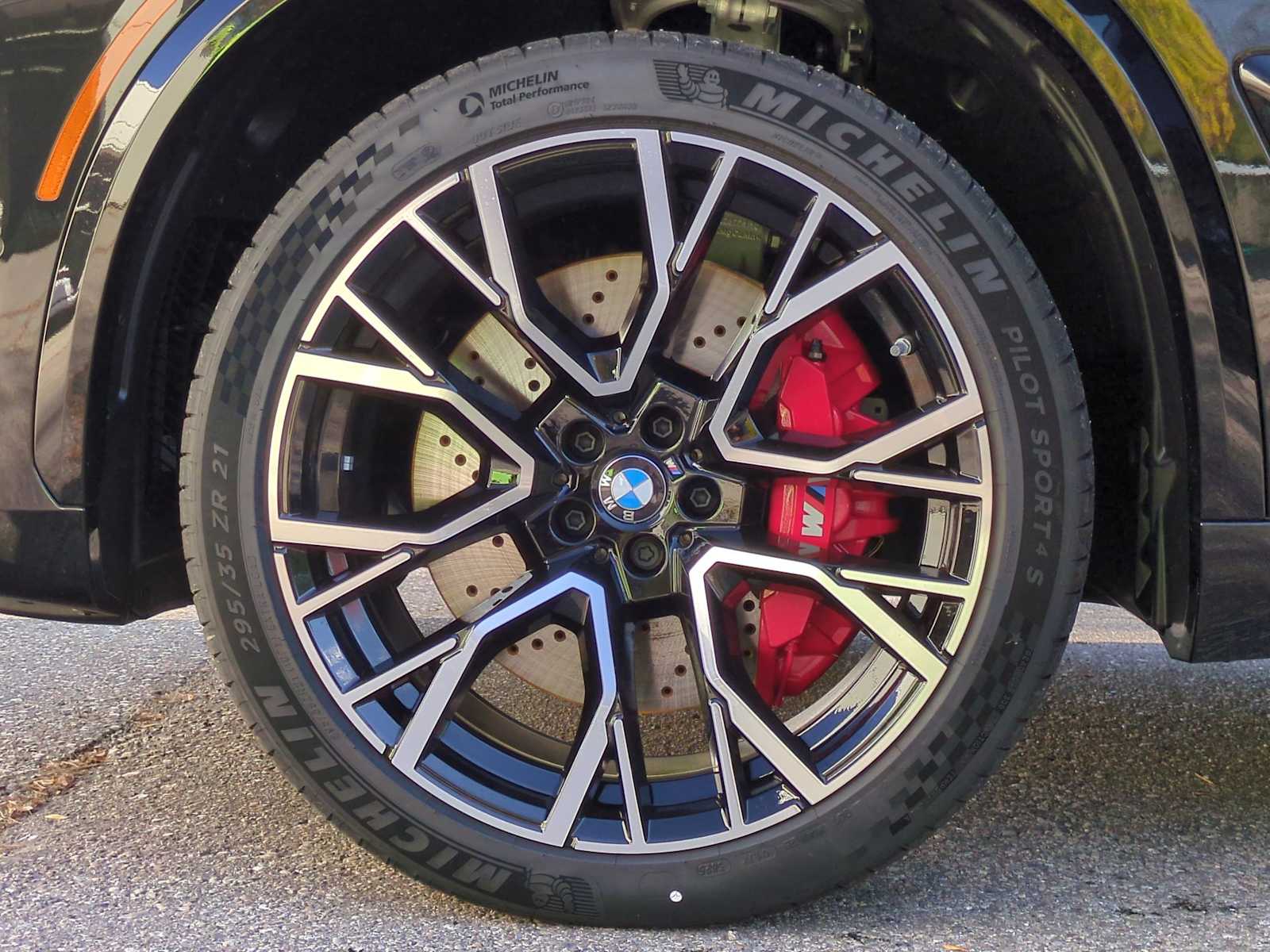 Thumbnail: 2026 BMW X5 - 14