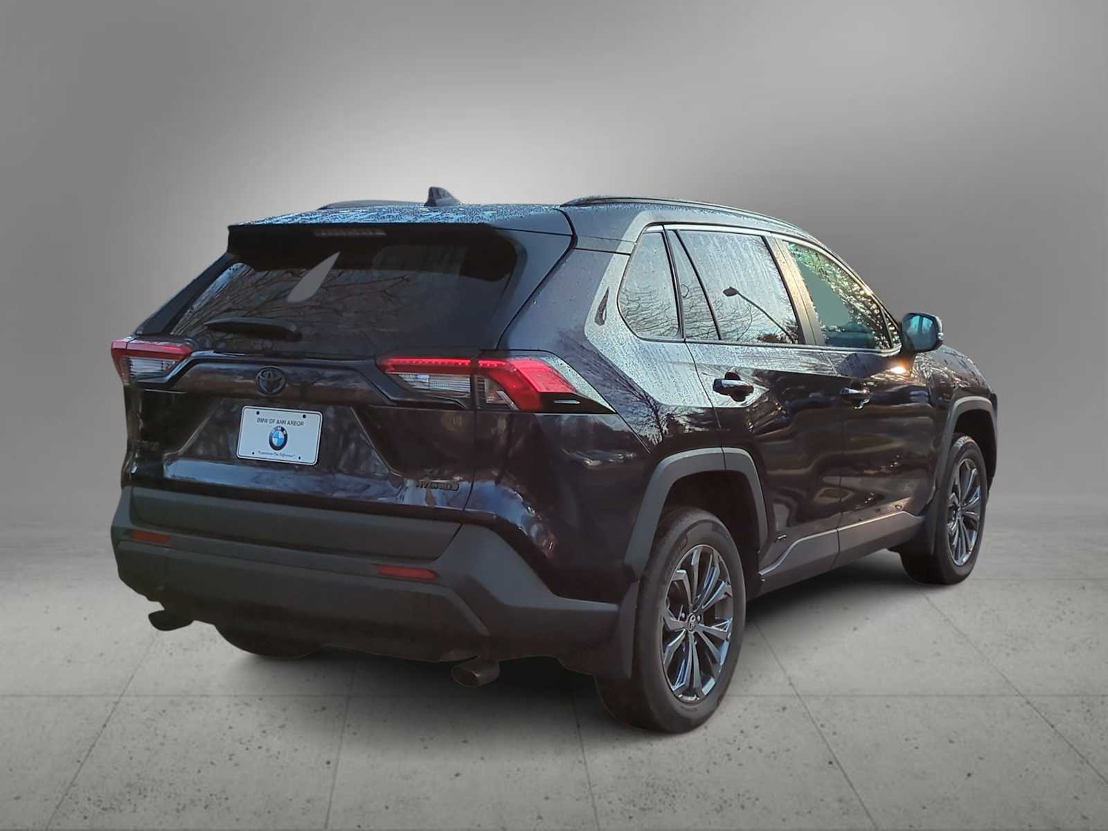 Thumbnail: 2023 Toyota RAV4 - 8