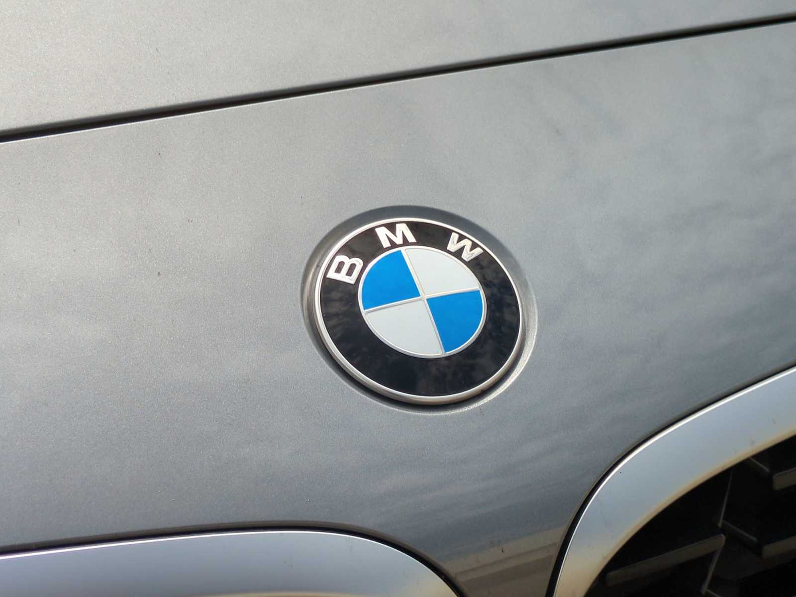 Thumbnail: 2025 BMW Z4 - 13