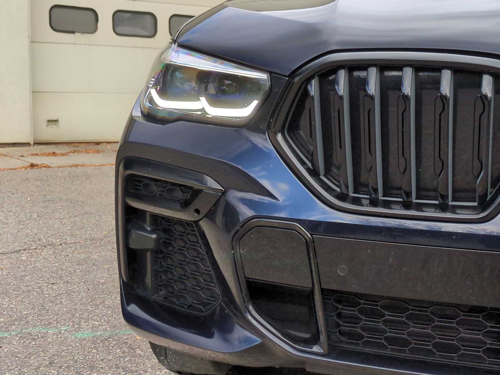 Thumbnail: 2023 BMW X6 - 11