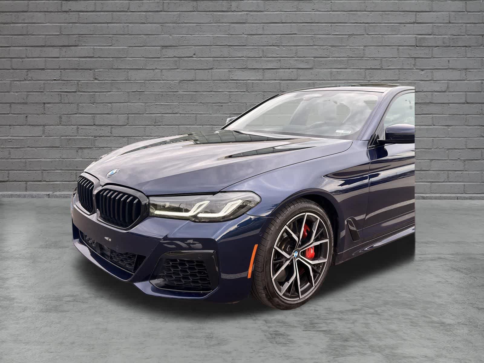 Thumbnail: 2022 BMW 5 Series - 2