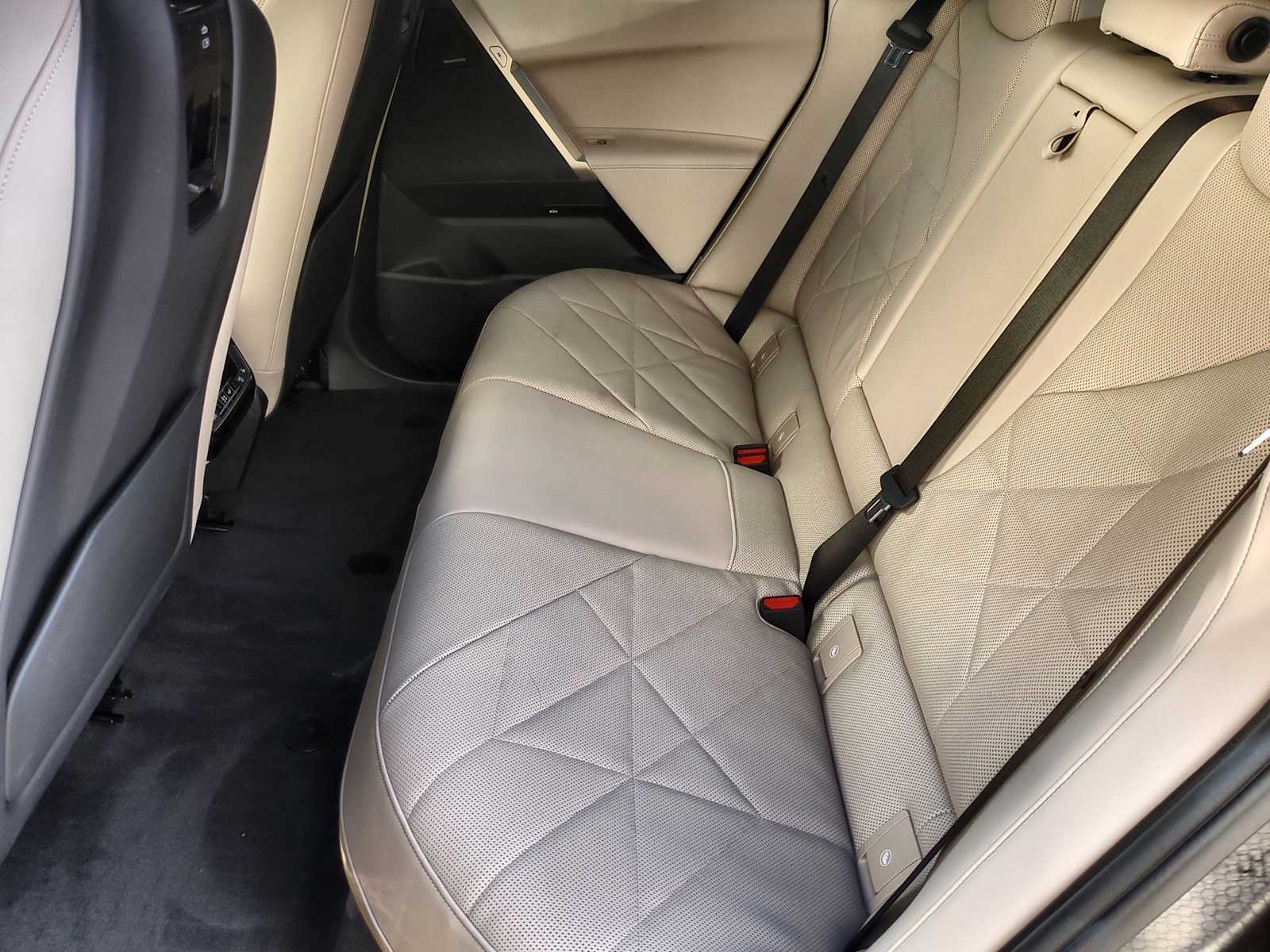 Thumbnail: 2025 BMW iX - 20