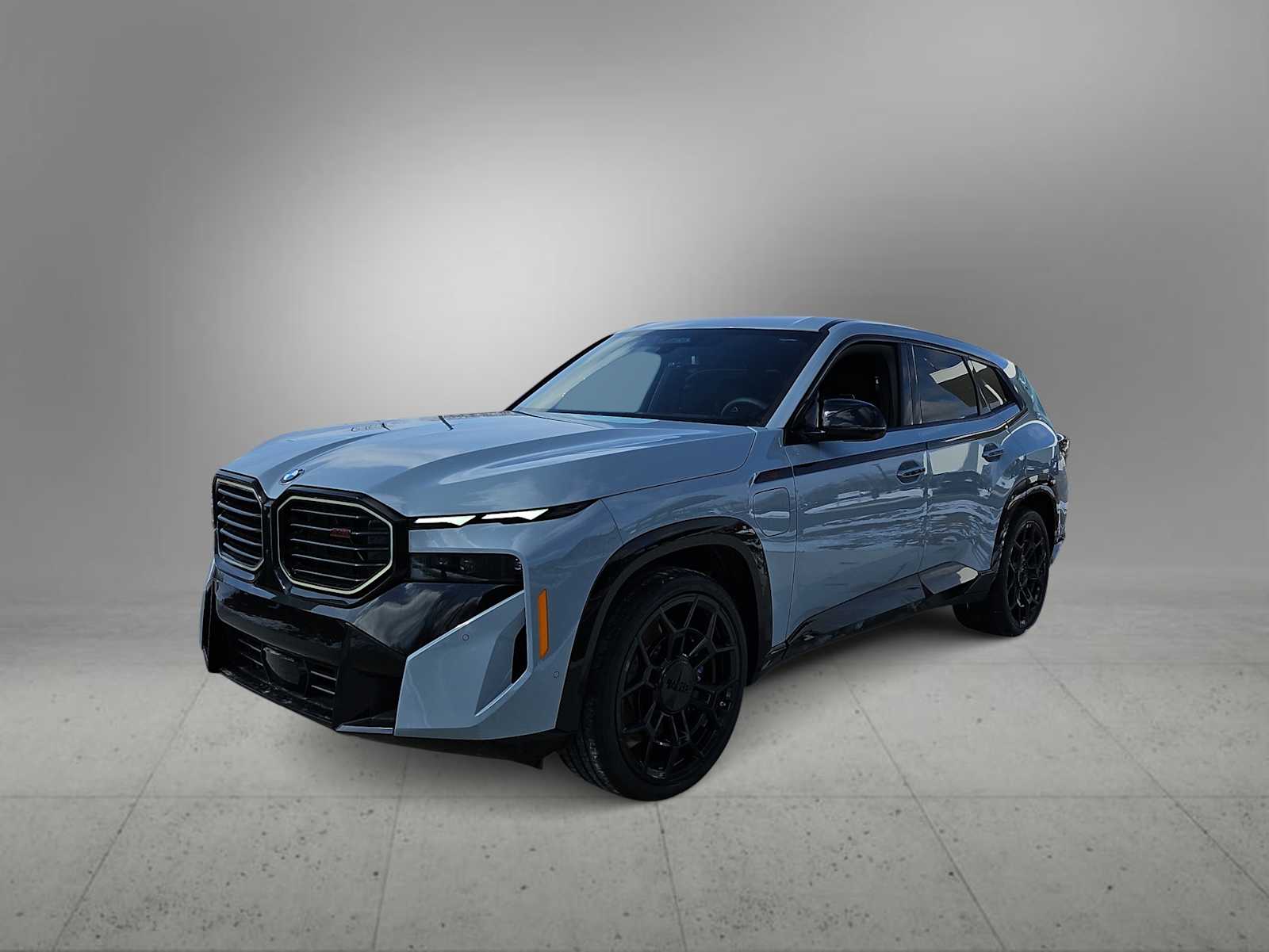 Thumbnail: 2026 BMW XM - 4