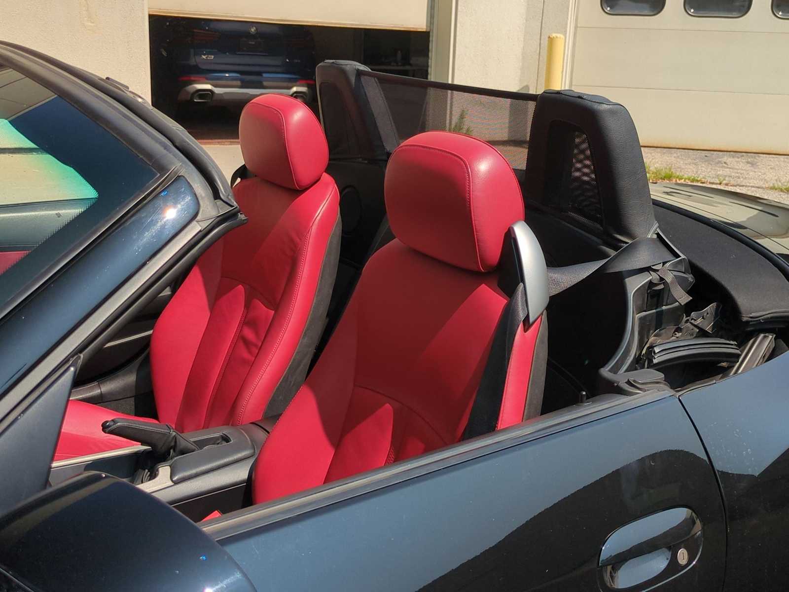 Thumbnail: 2005 BMW Z4 - 11