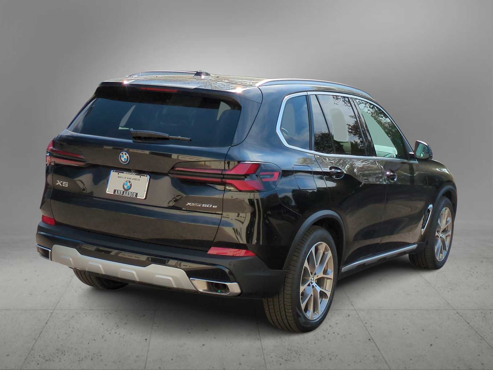 Thumbnail: 2026 BMW X5 - 8