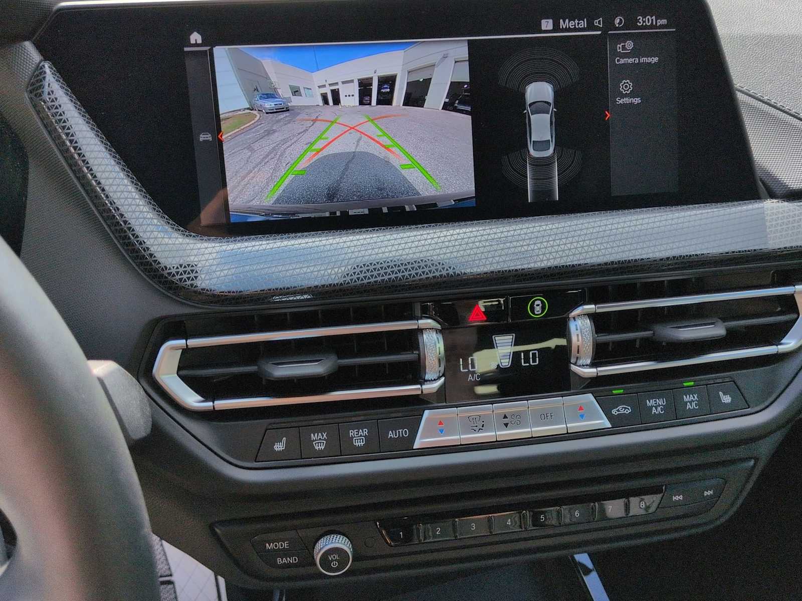 Thumbnail: 2024 BMW 2 Series - 32