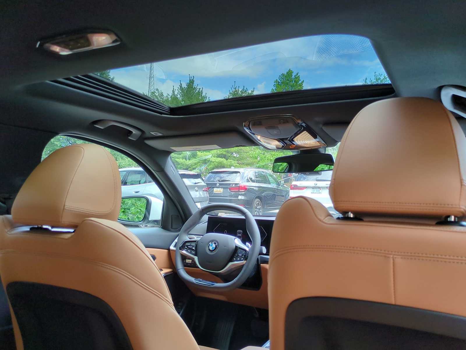 Thumbnail: 2025 BMW 3 Series - 22