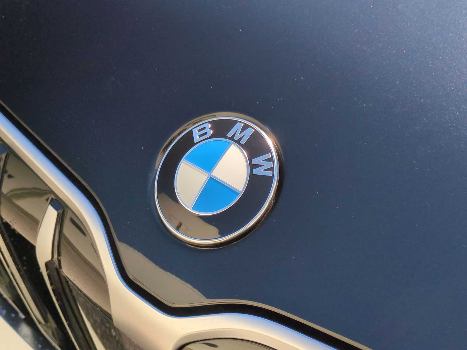 2025 BMW X1 xDrive28i 12