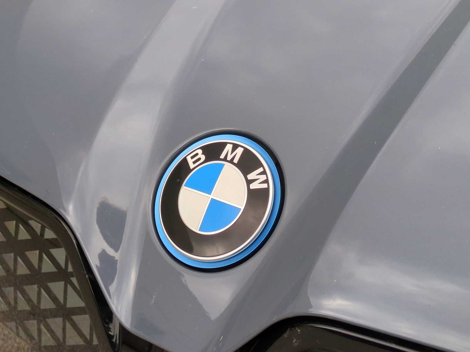 Thumbnail: 2024 BMW iX - 12