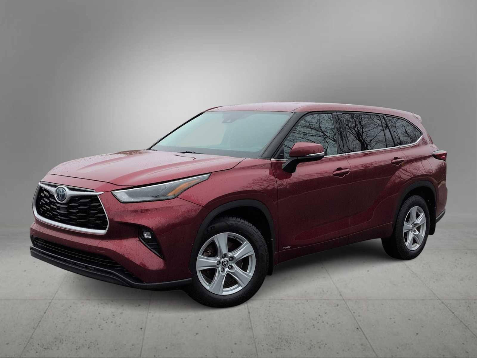 Thumbnail: 2022 Toyota Highlander - 1