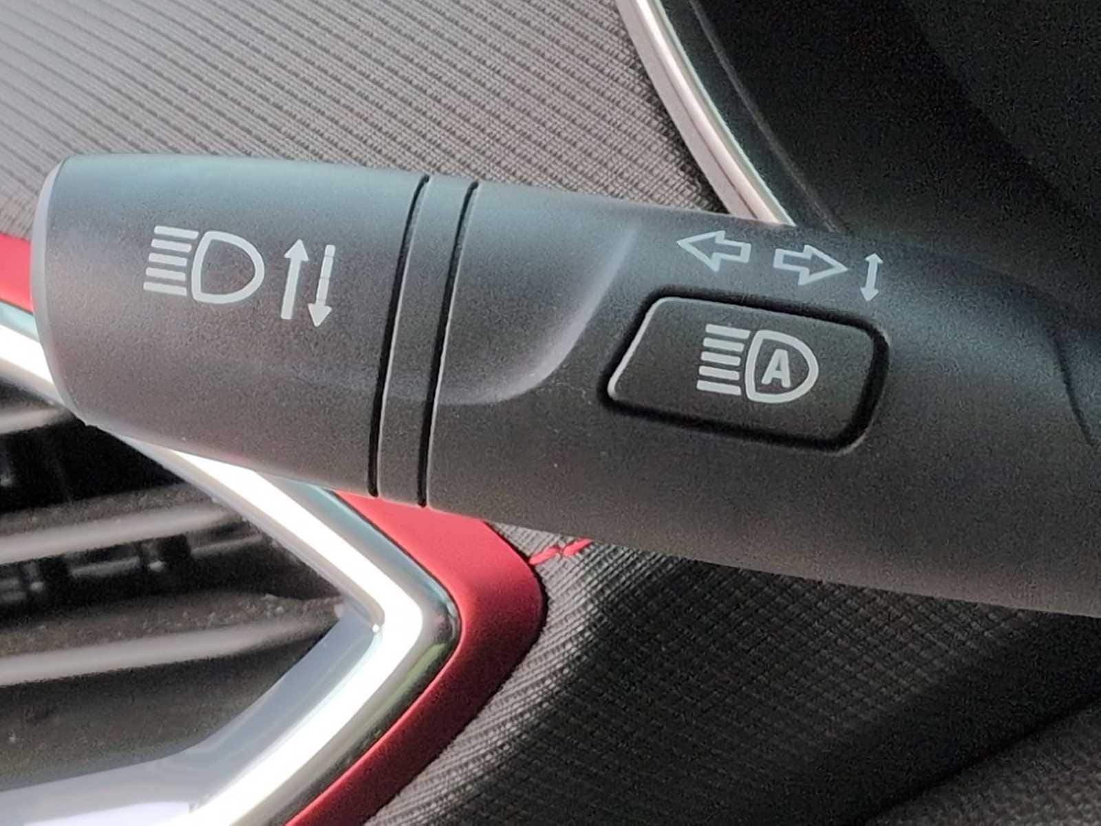 Thumbnail: 2021 Chevrolet TrailBlazer - 28