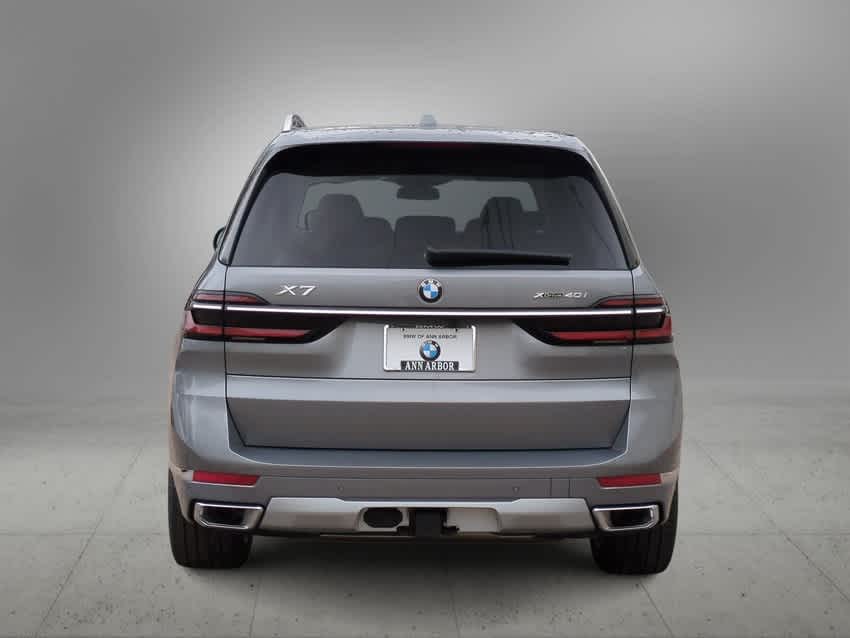 Thumbnail: 2025 BMW X7 - 7
