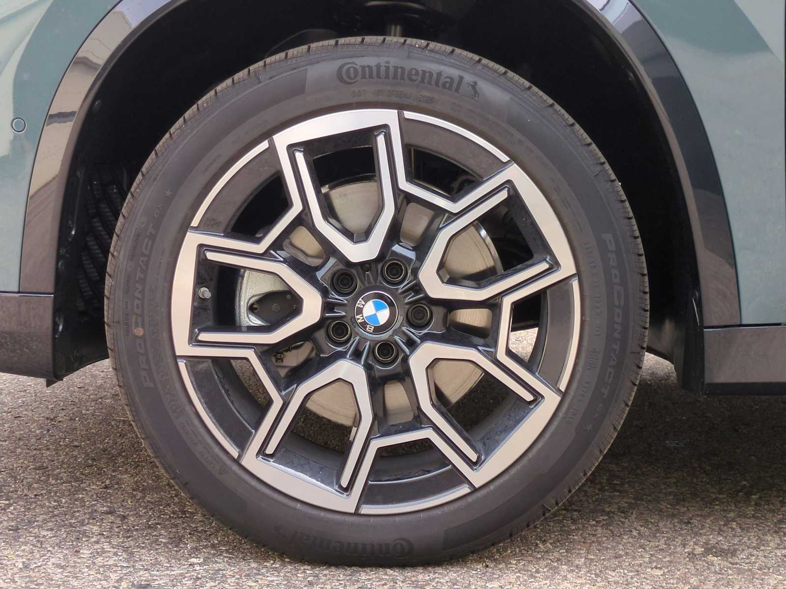 Thumbnail: 2026 BMW X1 - 14
