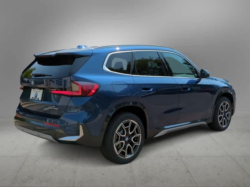 2025 BMW X1 xDrive28i 8