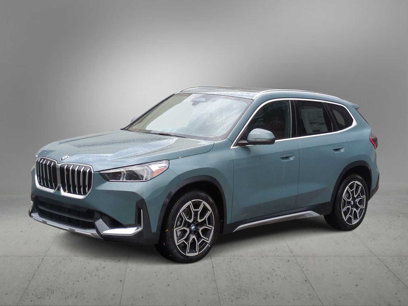 Thumbnail: 2026 BMW X1 - 4