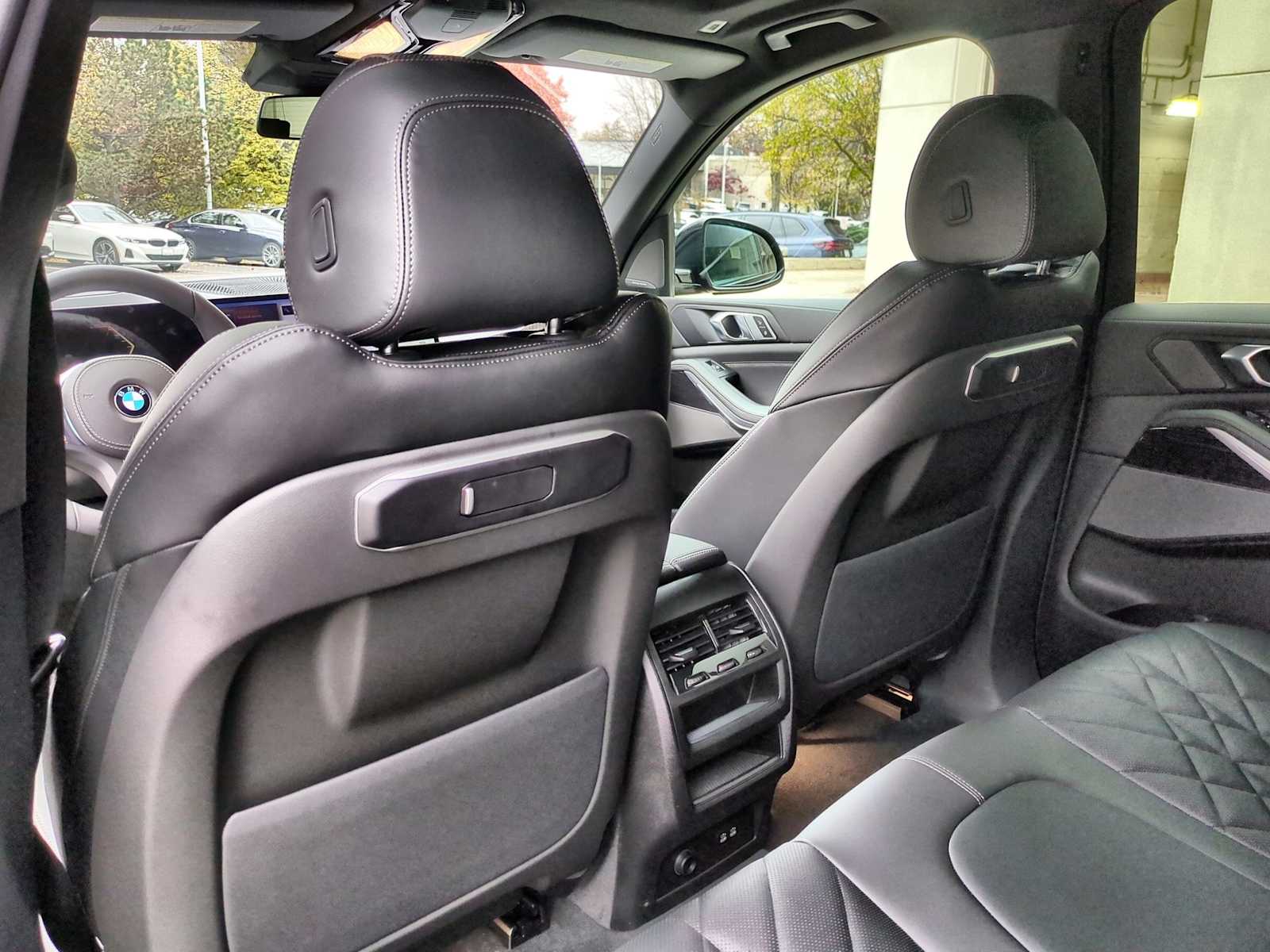 Thumbnail: 2026 BMW X5 - 18