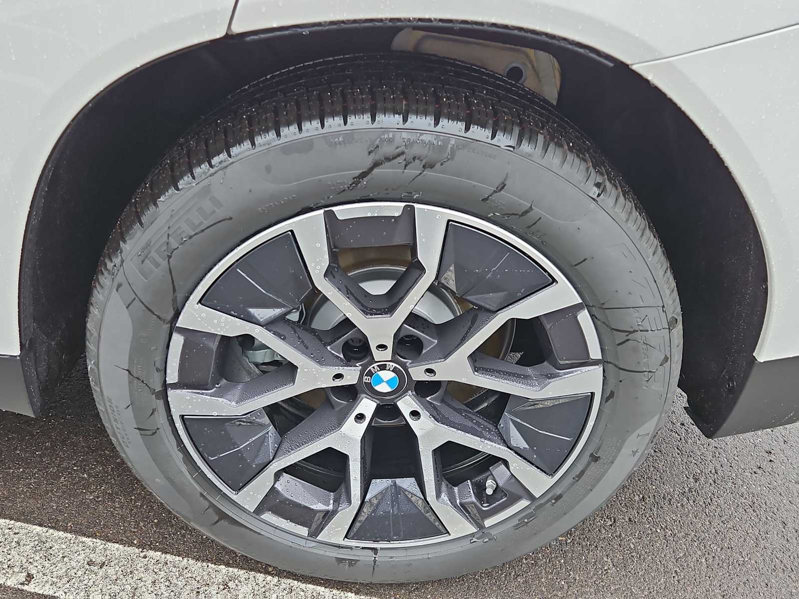 Thumbnail: 2026 BMW X3 - 13