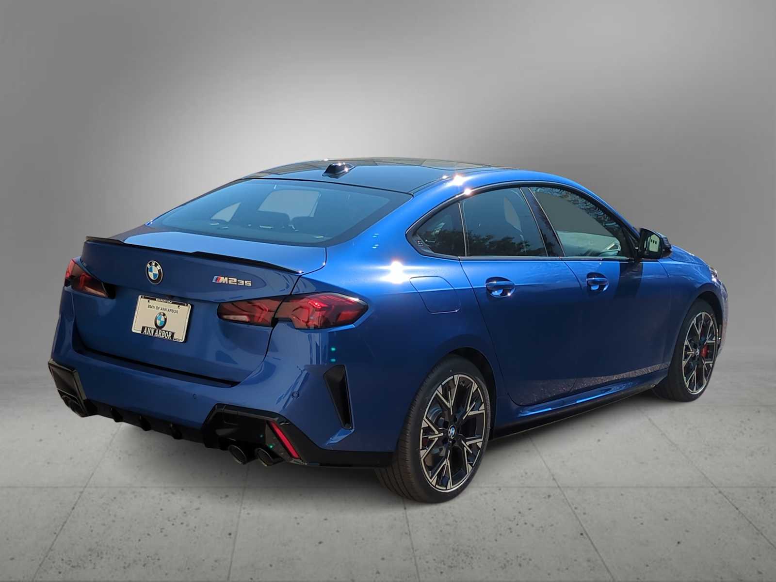 Thumbnail: 2026 BMW 2 Series - 8