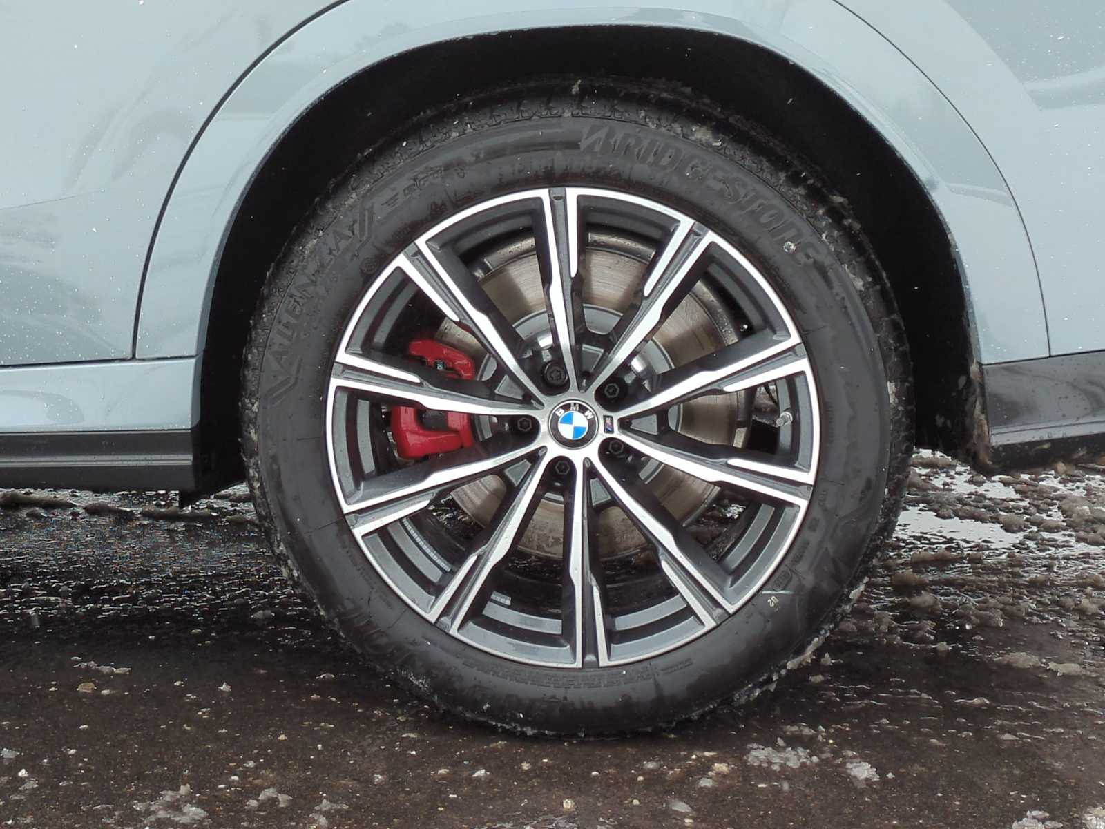 Thumbnail: 2026 BMW X6 - 13