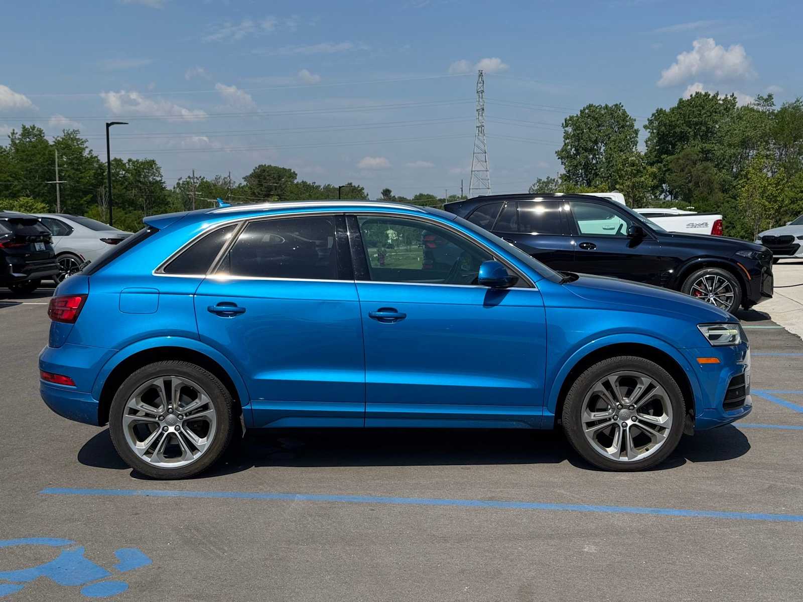 Thumbnail: 2016 Audi Q3 - 8