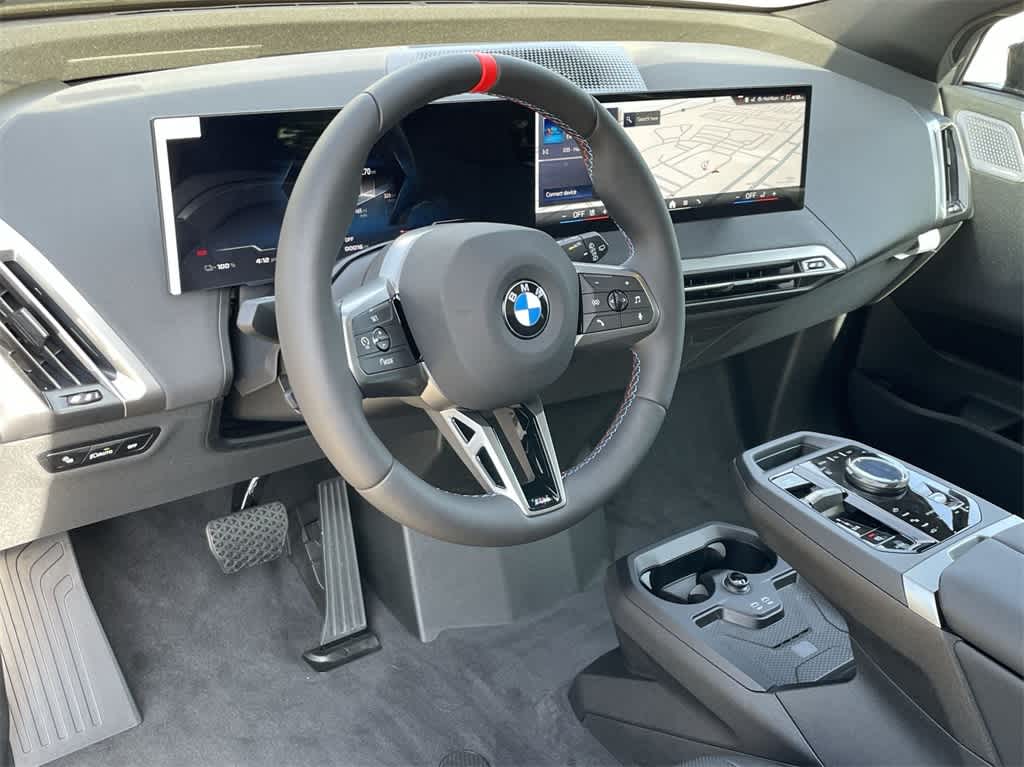 Thumbnail: 2025 BMW iX - 10