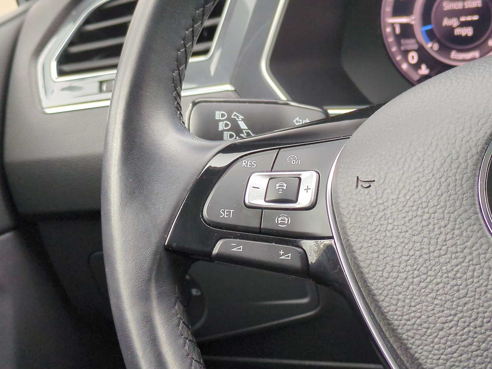 Thumbnail: 2019 Volkswagen Tiguan - 25