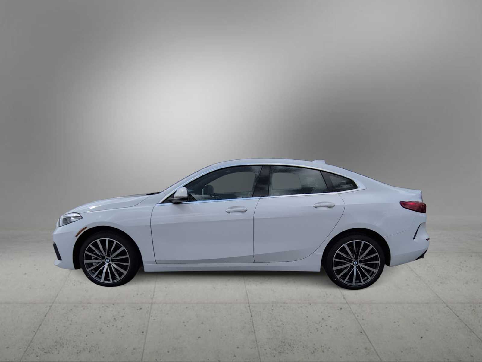 Thumbnail: 2023 BMW 2 Series - 4