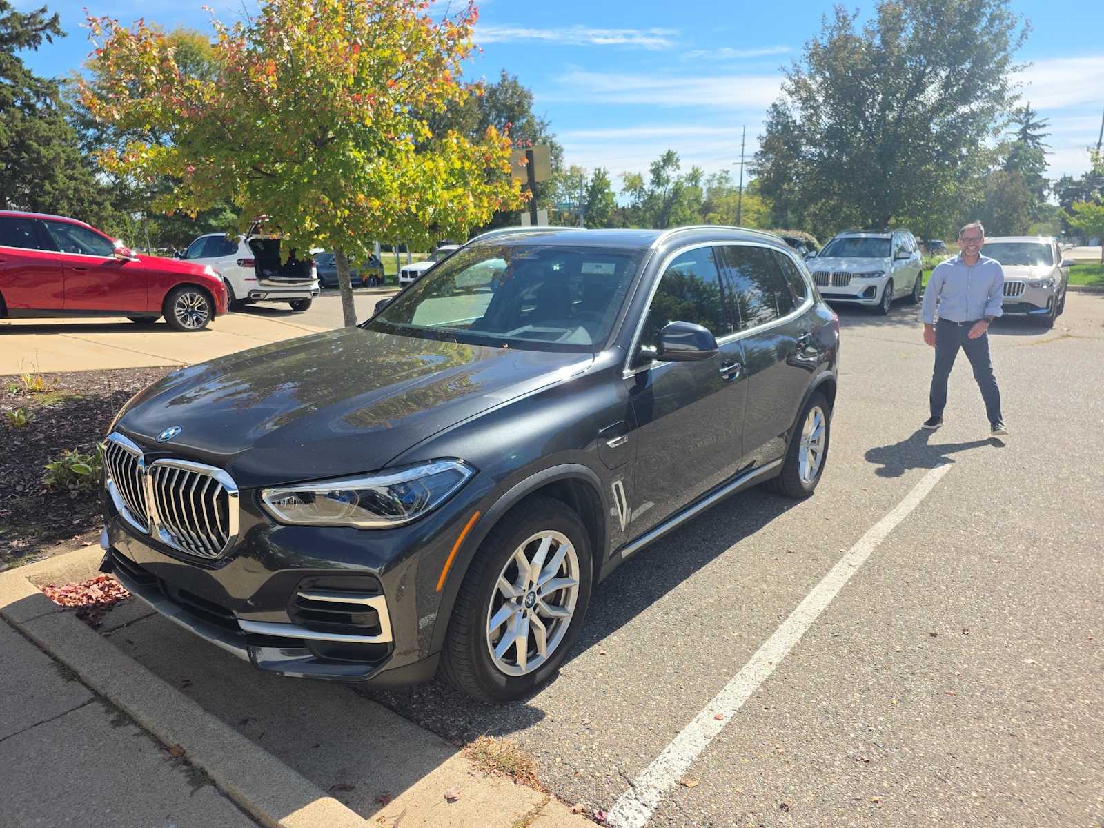 Thumbnail: 2023 BMW X5 - 1