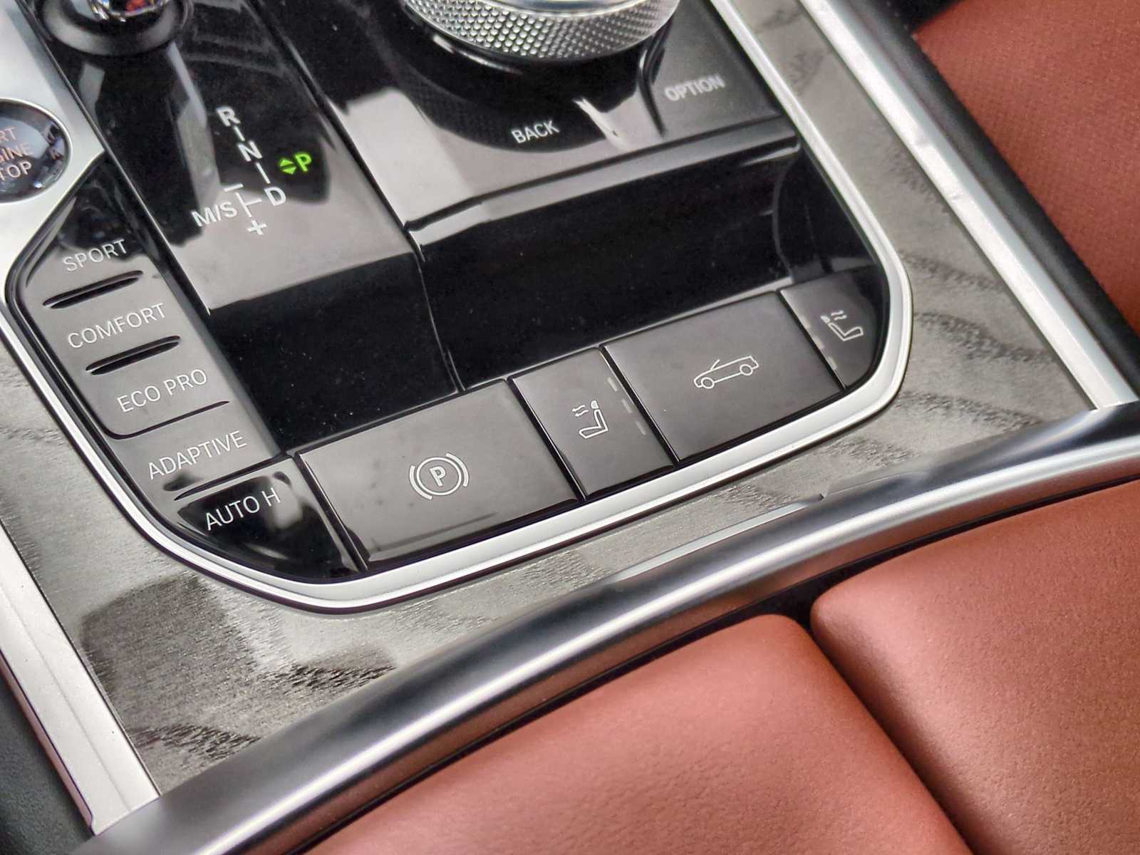 Thumbnail: 2026 BMW 8 Series - 34