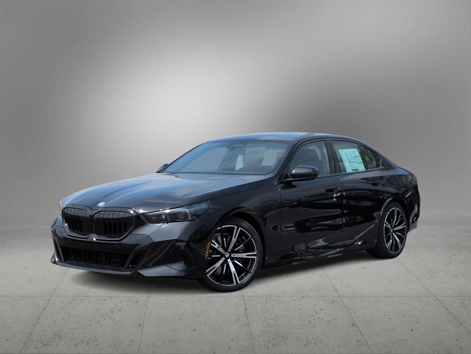  BMW 550e