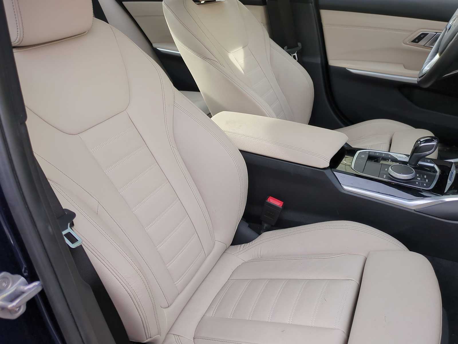 Thumbnail: 2019 BMW 3 Series - 23